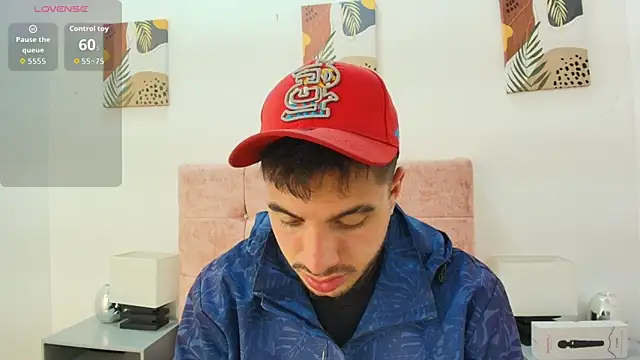 Amadeo Wild online show from 09-29-25, 02:55