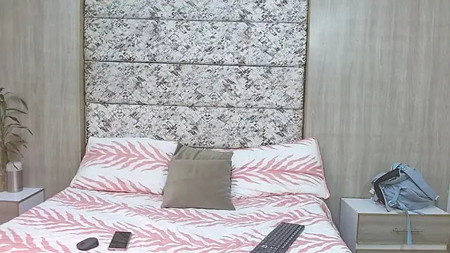 Snapshot of adara_deidara chatting on 03-22-25, 10:39 adara deidara online show from 03-22-25, 10:39