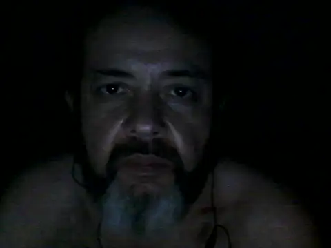 Leocesar37 online show from 09-09-25, 05:51