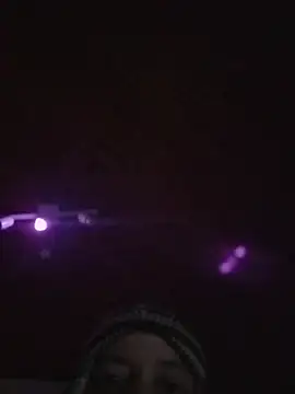 Leocesar37 online show from 11-22-25, 04:28