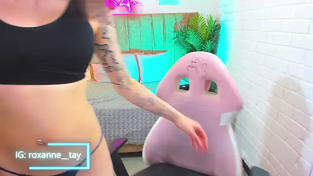 Roxanne tay online show from 03-21-25, 07:57