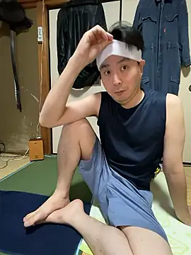 Snapshot of shigeki-113 chatting on 09-12-25, 01:11 shigeki-113 online show from 09-12-25, 01:11