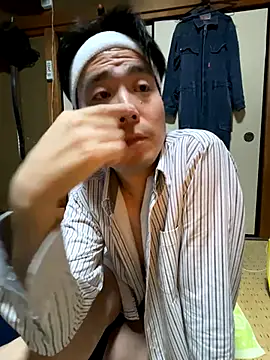 Snapshot of shigeki-113 chatting on 10-05-25, 02:15 shigeki-113 online show from 10-05-25, 02:15