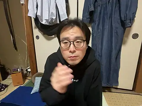 Snapshot of shigeki-113 chatting on 11-07-25, 03:12 shigeki-113 online show from 11-07-25, 03:12