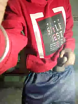 Snapshot of indiancouple09 chatting on 01-11-25, 12:01 indiancouple09 online show from 01-11-25, 12:01