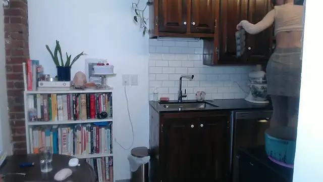 MaeDaybaby online show from 02-18-25, 11:41