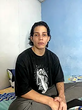 lax777  online show from 09-10-25, 05:18