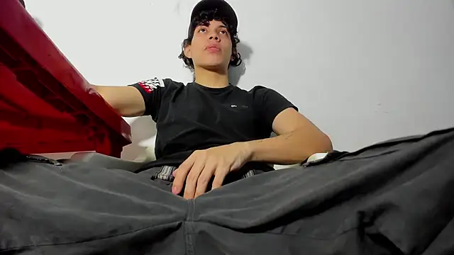 lax777  online show from 09-26-25, 11:36