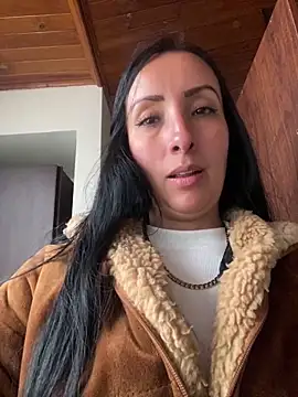 yaralyminjo2 online show from 12-30-24, 09:08