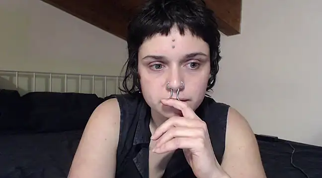 kinkyspirali online show from 12-24-24, 09:44