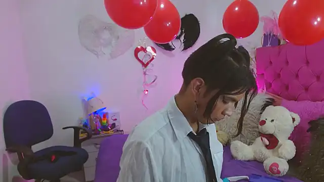 AlexaFontana online show from 02-18-25, 02:06