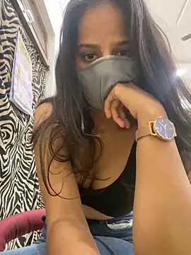 Snapshot of Pie066_ chatting on 02-21-25, 04:59 Pie066 online show from 02-21-25, 04:59