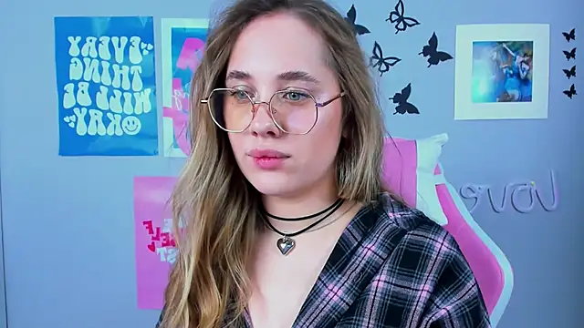 MiaMilas online show from 02-04-25, 08:46