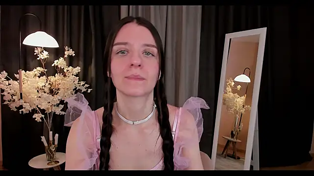 helentasty online show from 02-01-25, 03:19