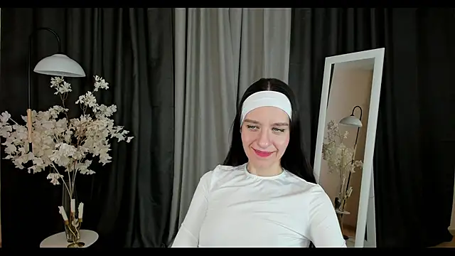 helentasty online show from 02-02-25, 03:43