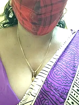 mallu-sumi online show from 02-22-25, 01:57