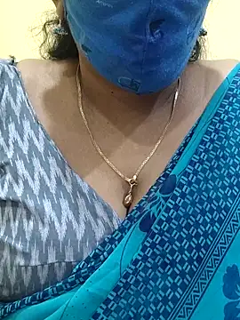 mallu-sumi online show from 03-06-25, 06:26