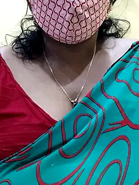 mallu-sumi online show from 03-15-25, 04:54