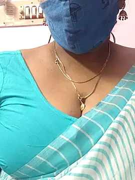 mallu-sumi online show from 09-30-25, 06:35