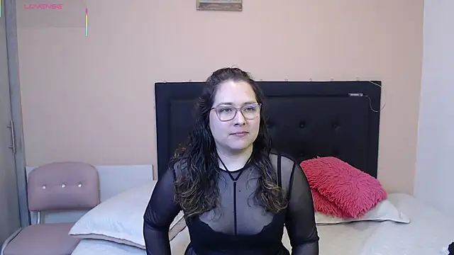 May Carlier online show from 03-23-25, 02:15