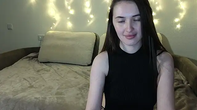 Tutti Frutt1s online show from 02-16-25, 07:15