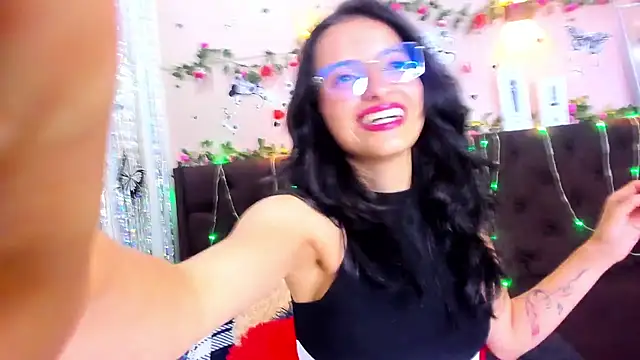 HottCandy21 online show from 03-07-25, 08:33