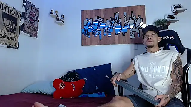 Friendsofeverything  online show from 04-10-26, 02:22