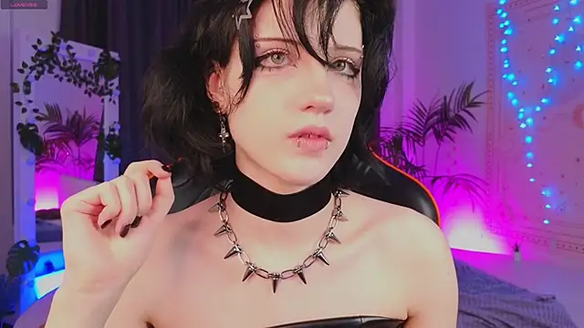 dark vamp  online show from 01-31-25, 09:16