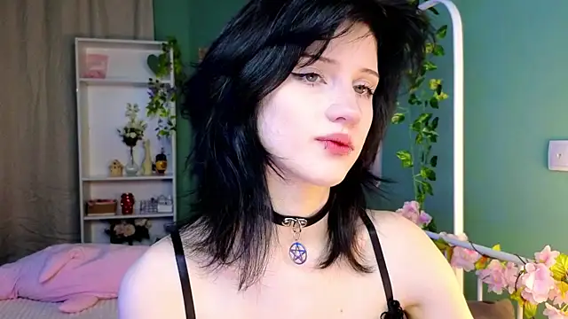 dark vamp  online show from 11-06-25, 04:08