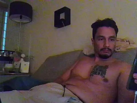 Ginessy online show from 12-14-25, 06:30