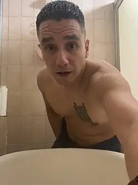 Ginessy online show from 02-08-26, 06:06