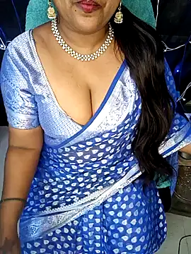 honey-sexy online show from 02-02-25, 10:24