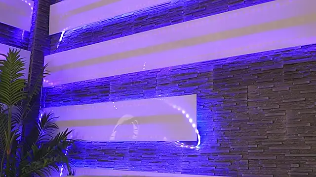 blondie muller online show from 10-14-25, 07:47