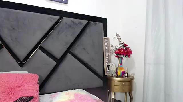 Snapshot of GabrielaDurann chatting on 03-06-25, 01:35 GabrielaDurann online show from 03-06-25, 01:35