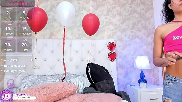 Eliza Thaylor   online show from 02-26-25, 02:46