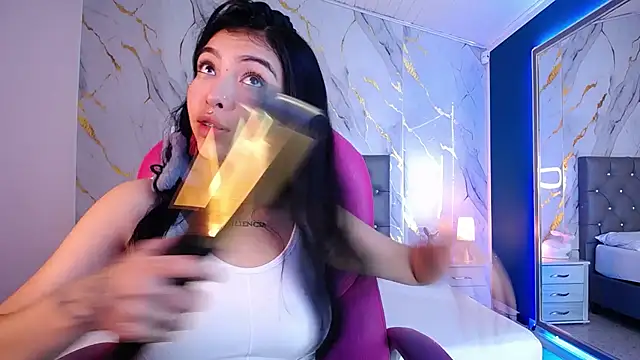 pettit courtny online show from 03-03-25, 07:28