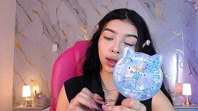 pettit courtny online show from 03-10-25, 07:40