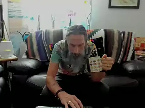 Snapshot of mindphu_k chatting on 02-17-25, 06:04 mindphu k online show from 02-17-25, 06:04