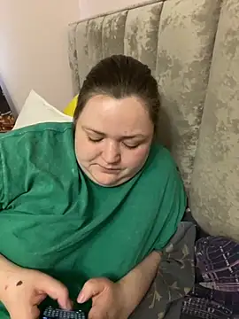 Alex m online show from 10-28-25, 05:00