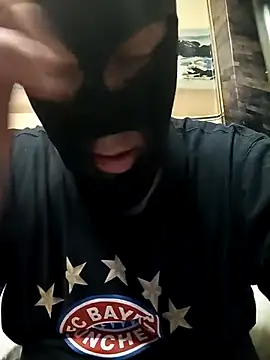 Snapshot of johngreece1 chatting on 02-03-25, 07:40 johngreece1 online show from 02-03-25, 07:40