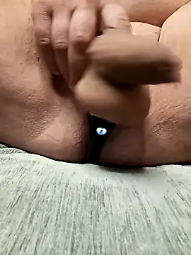 Snapshot of johngreece1 chatting on 03-18-25, 06:04 johngreece1 online show from 03-18-25, 06:04