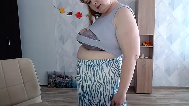 Snapshot of Melina_Hot9 chatting on 10-01-25, 10:21 Melina Hot9 online show from 10-01-25, 10:21