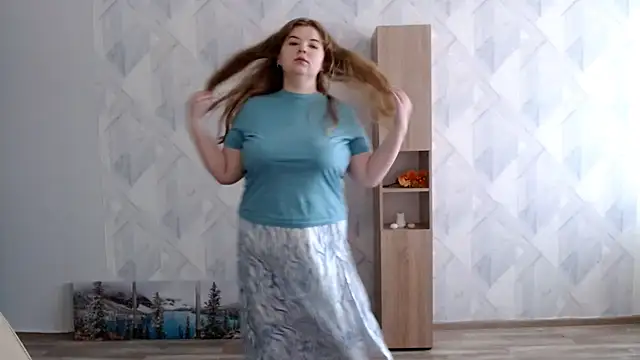 Snapshot of Melina_Hot9 chatting on 10-19-25, 09:54 Melina Hot9 online show from 10-19-25, 09:54