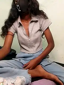 Snapshot of Angalpriya_1 chatting on 12-20-24, 12:16 Angalpriya 1 online show from 12-20-24, 12:16