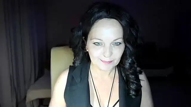 WitchBlueRose online show from 10-25-25, 06:13