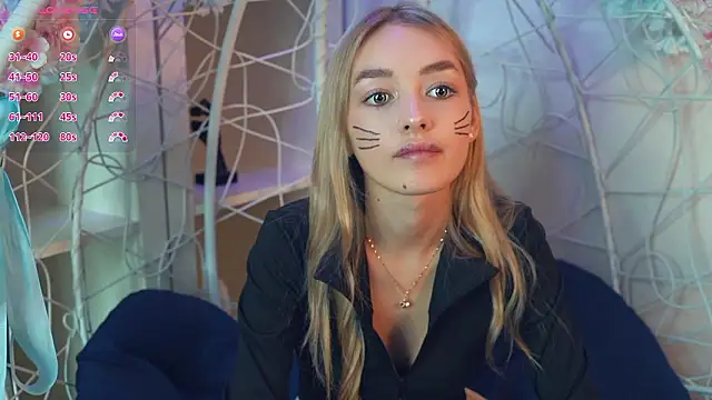 Snapshot of FlairCunard chatting on 12-07-24, 06:26 FlairCunard online show from 12-07-24, 06:26