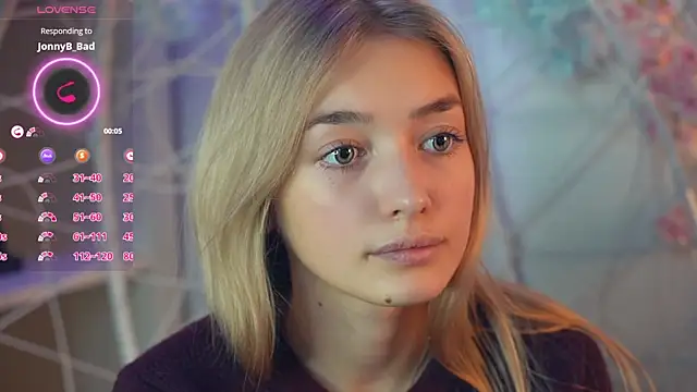 Snapshot of FlairCunard chatting on 12-13-24, 09:20 FlairCunard online show from 12-13-24, 09:20