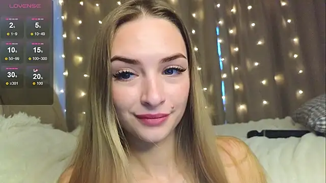 Soft Eva online show from 12-19-24, 10:02