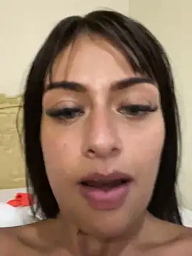 ZairaSofia1 online show from 01-28-25, 10:45