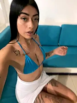 ZairaSofia1 online show from 12-03-25, 11:36